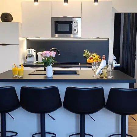 Mandrac With Sea View And Free Parking * Οπατία