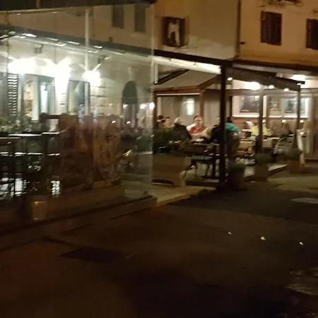 Mandrac With Sea View And Free Parking Διαμέρισμα *