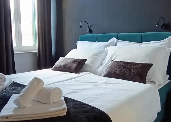 Mandrac With Sea View And Free Parking Opatija