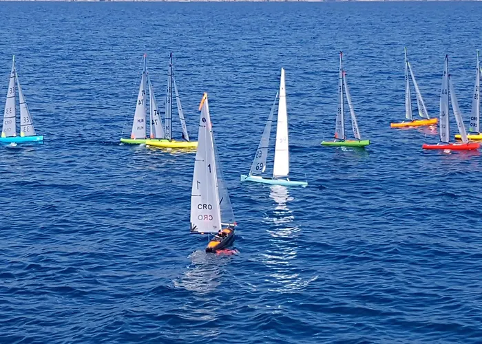 Apartman Mandrac With Sea View And Free Parking