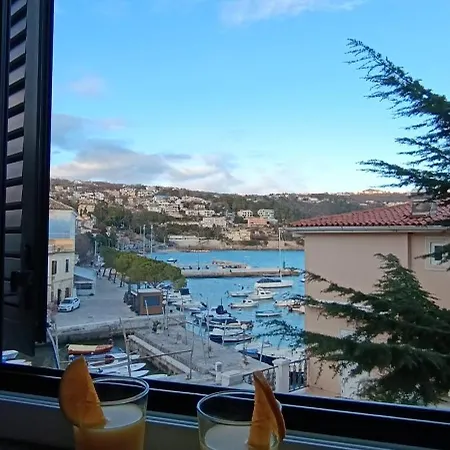 Mandrac With Sea View And Free Parking * Opatija