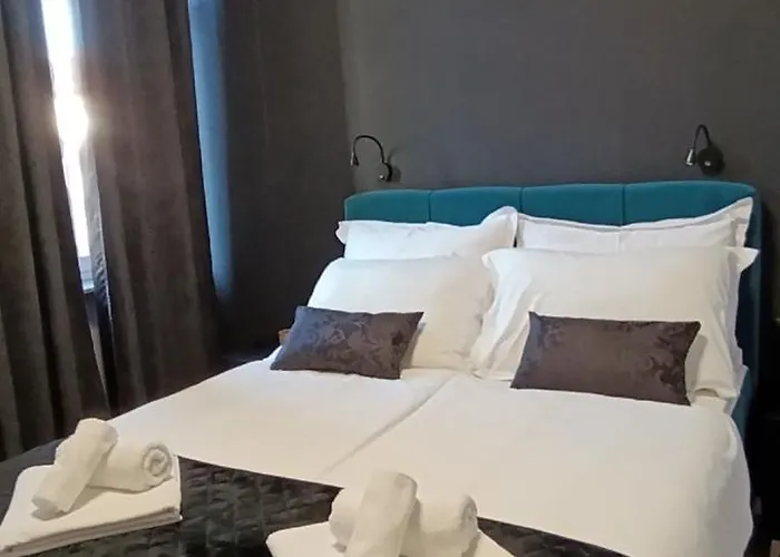 Apartament Mandrac With Sea View And Free Parking *