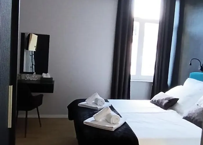 Mandrac With Sea View And Free Parking Opatija