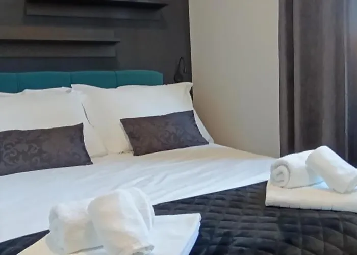 Apartament Mandrac With Sea View And Free Parking *