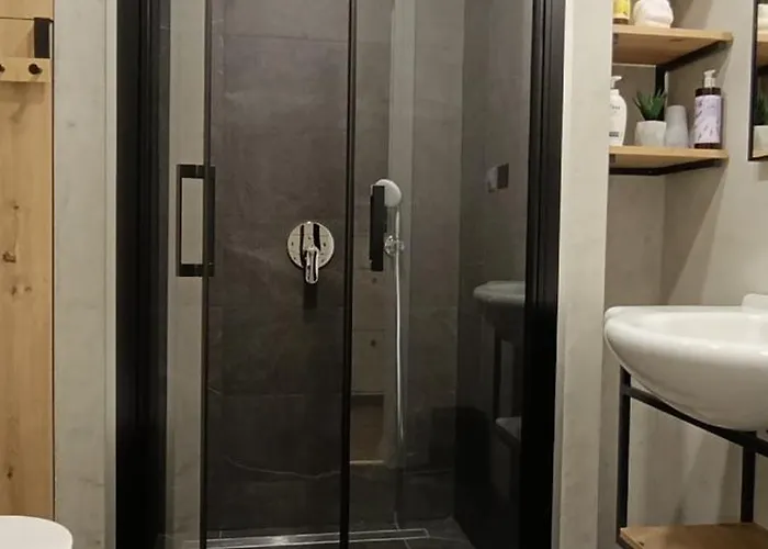 Mandrac With Sea View And Free Parking *