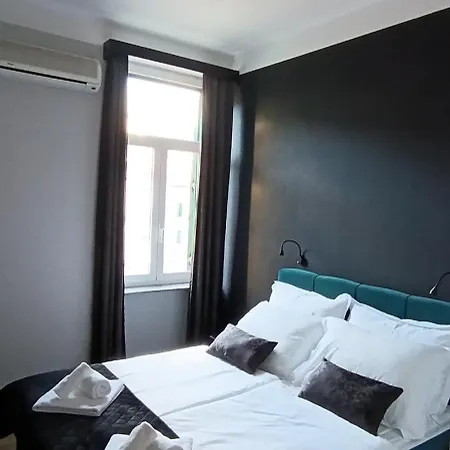아파트 Mandrac With Sea View And Free Parking 오파티아